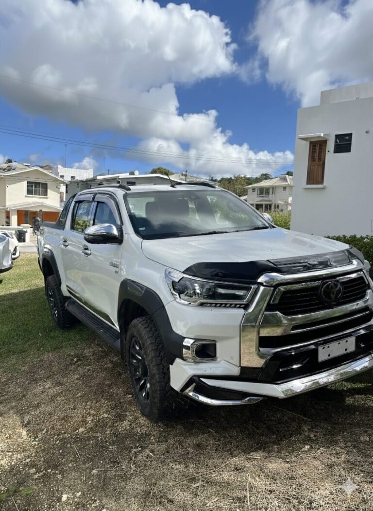hilux front